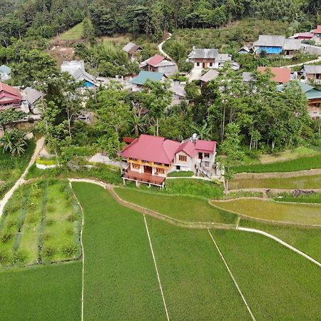Bac Ha Threeland Homestay Bac Ha (Lao Cai) Exterior photo
